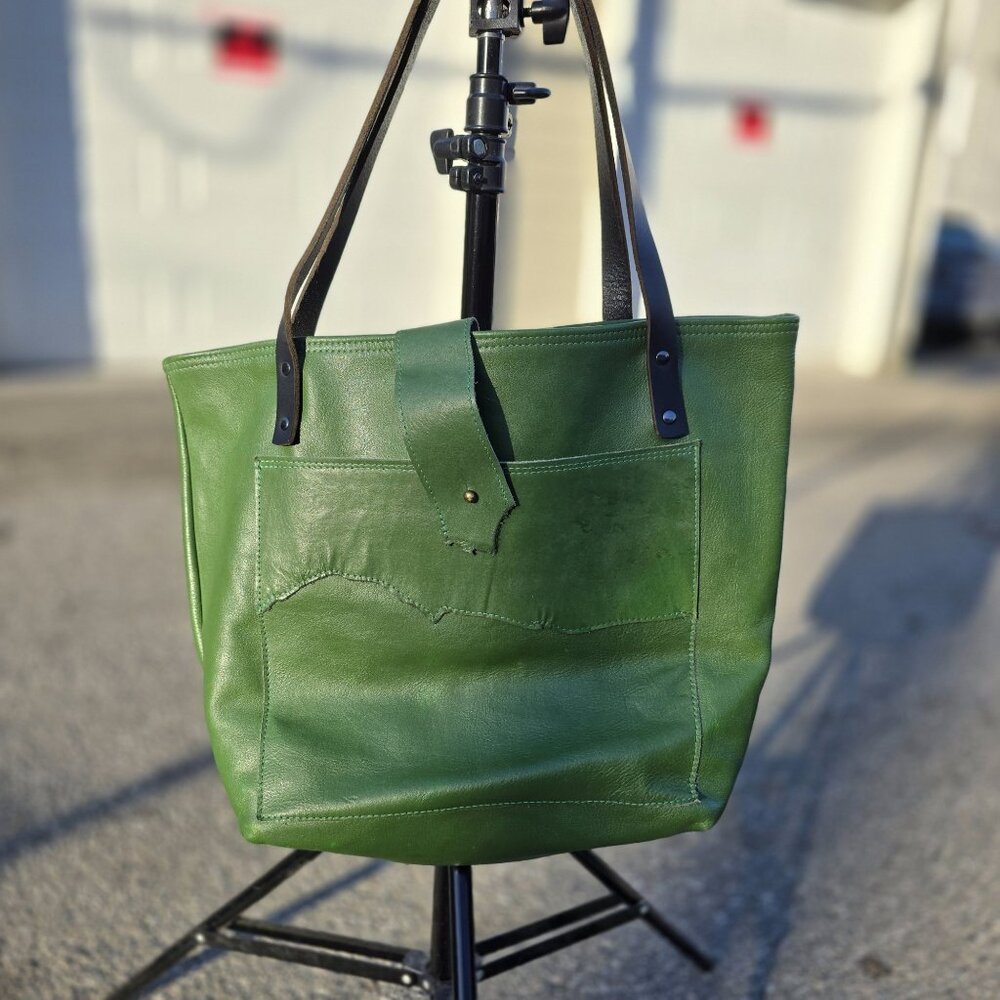 Handmade Grass Green Leather Tote Bag - Picture 11 of 16